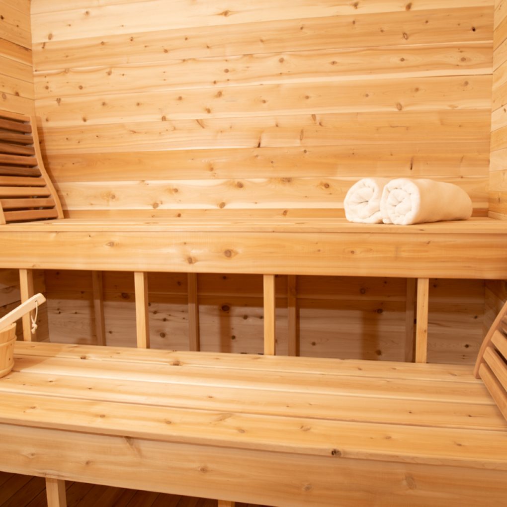 Canadian Timber Luna CTC22LU Red Cedar Barrel Sauna 